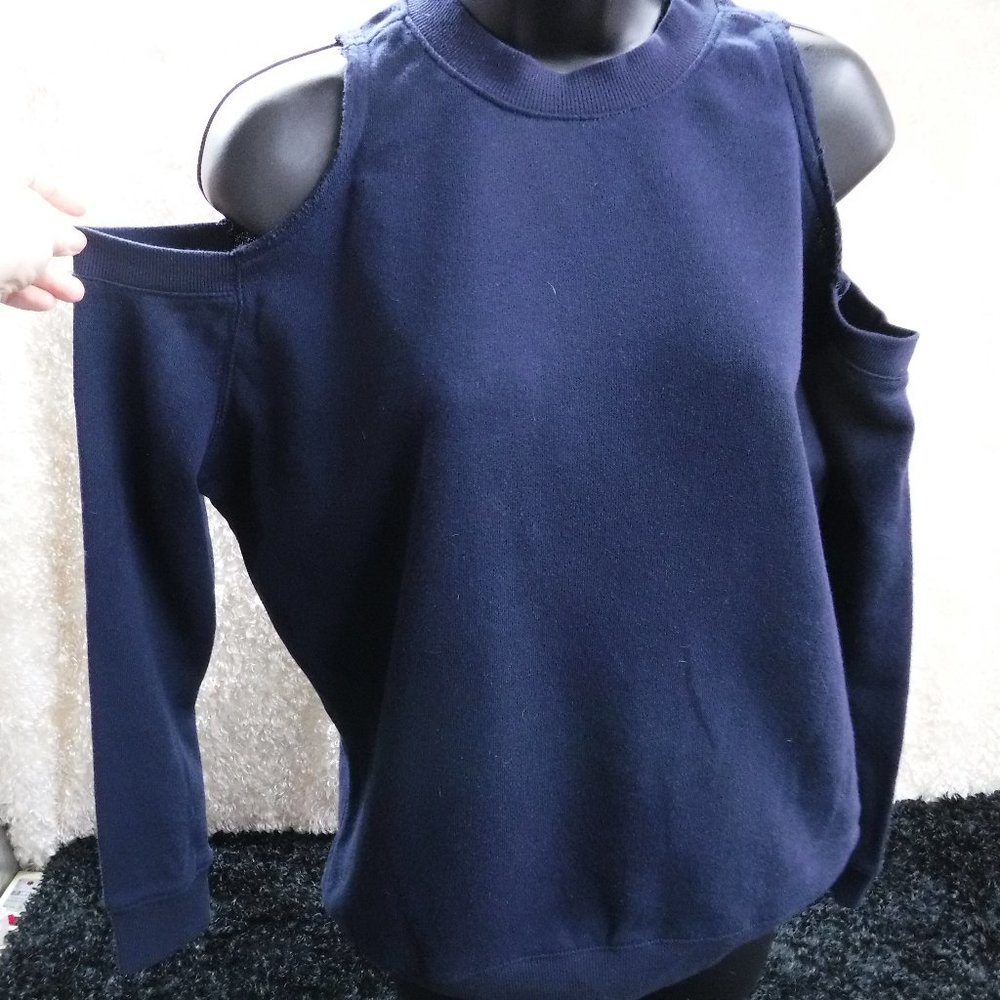 Active USA, Cold Shoulder Navy long Sleeve top, Size S, NWT